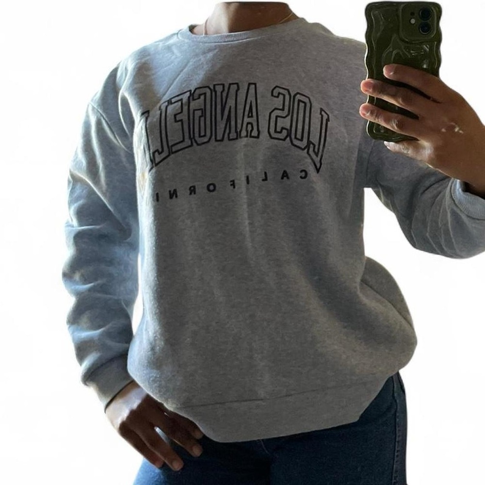 SHEIN Gray Los Angeles California Women's Sweater